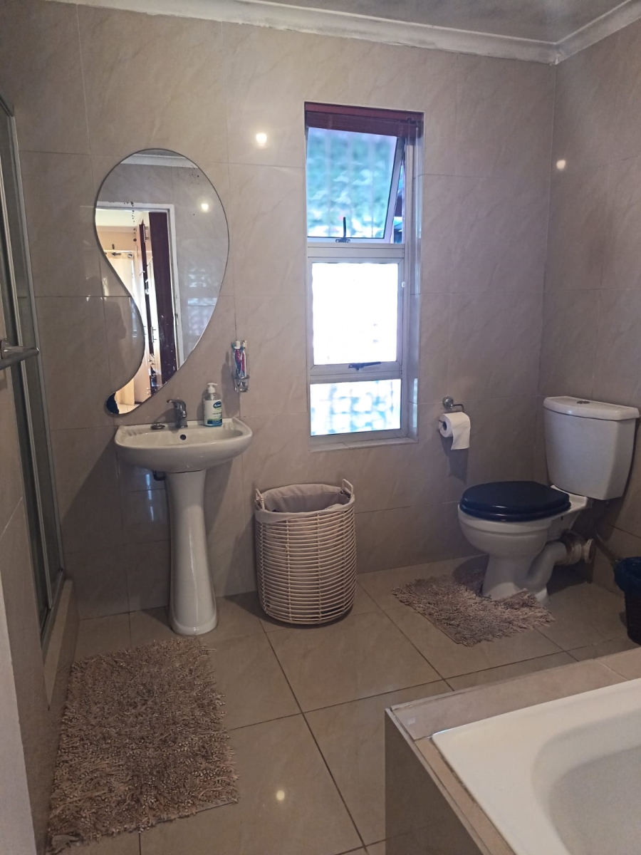 3 Bedroom Property for Sale in Tuscany Glen Western Cape